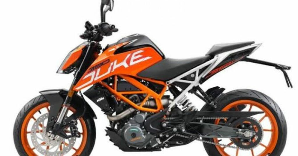 ktm कंपनी ने केटीएम ड्यूक मॉडल्स को नए रंग में किया लॉन्च, बेहद आकर्षक लग रही बाइक की कीमत में भी हुआ बदलाव